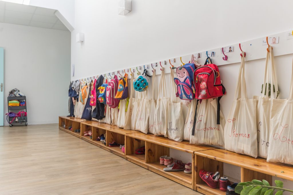 couloir de l'ecole les rayons de soleil, Maisons-Laffitte